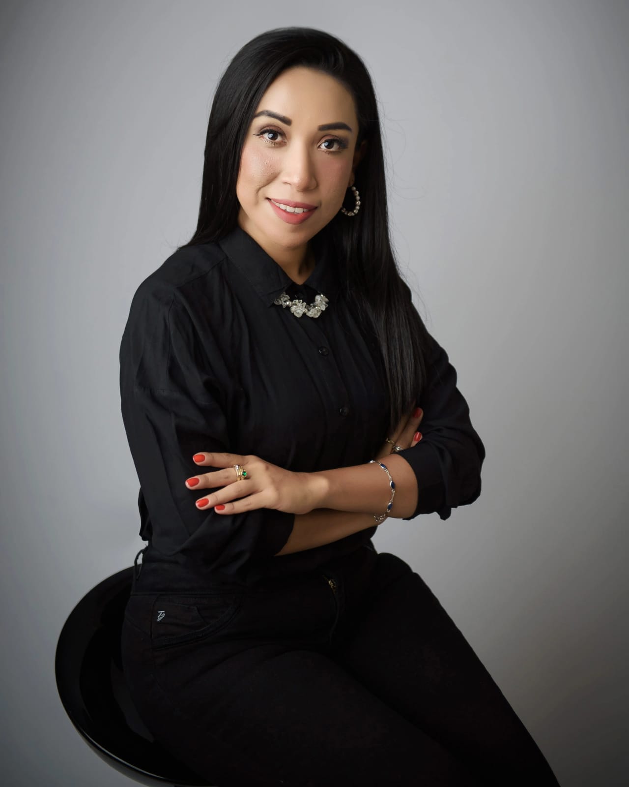 Debbie Osores, speaker de la Escuela
